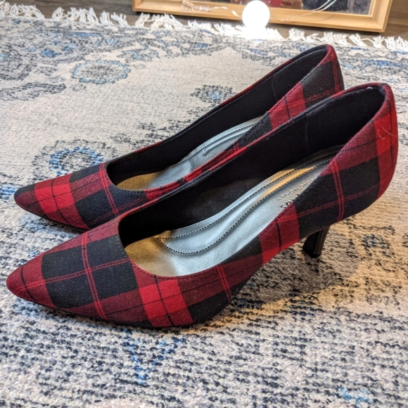 comfort plus bicolor plaid elegant heels size 8